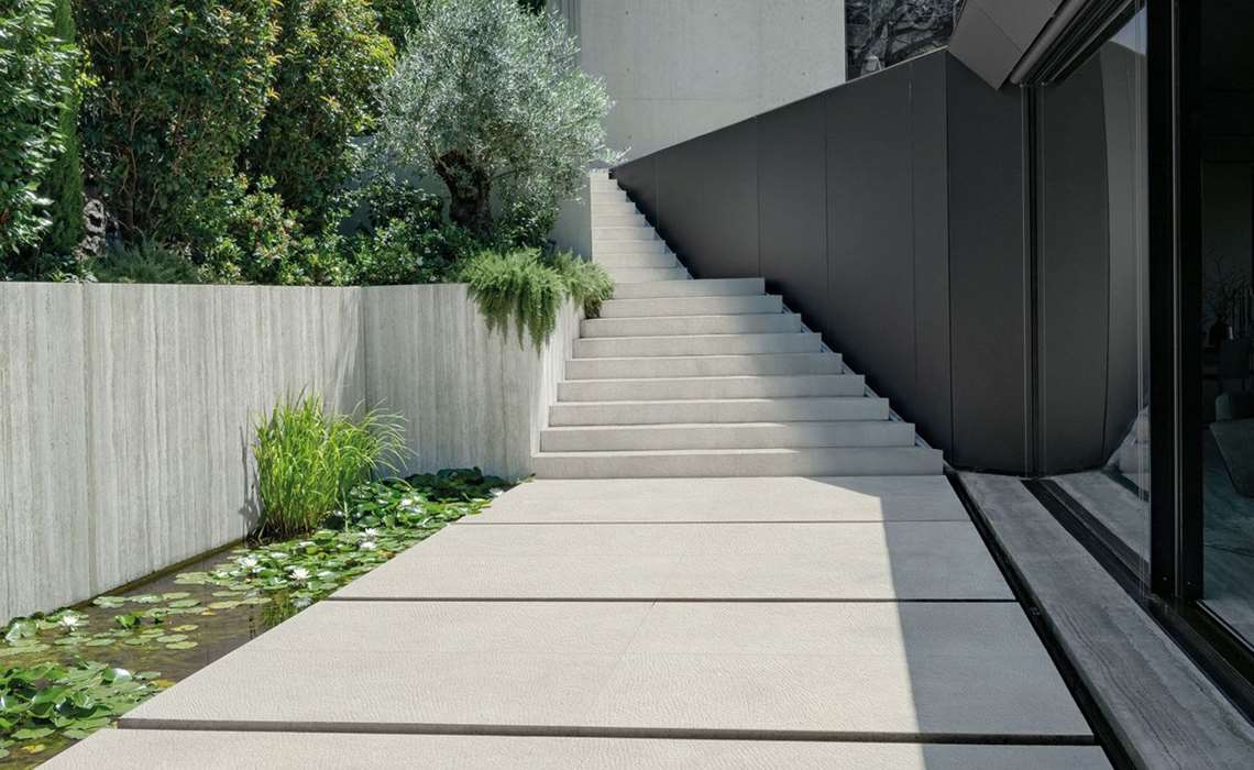 Grès cérame 20 mm & pierres naturelles